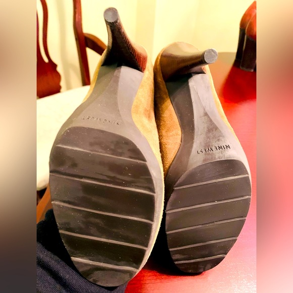 Nine West suede brown/tan booties. Size 5.5. - Picture 2 of 5